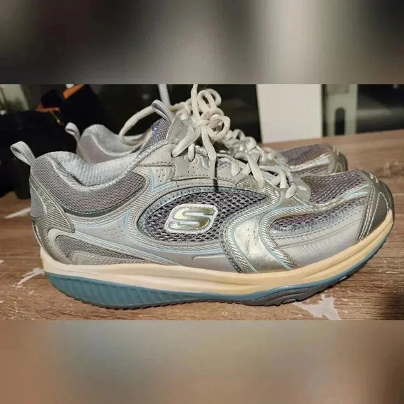 Skechers Shape-ups Platform Workout Sneakers Leg Shaping Firming Shoes Size 8 - Picture 2 of 11
